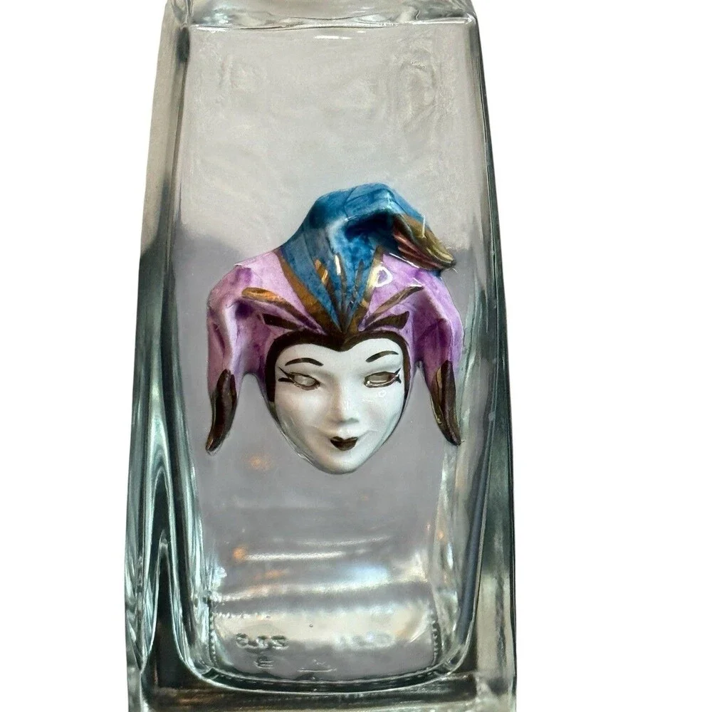 Beautiful Jester Decanter Bourbon Whiskey Premium Glass 8